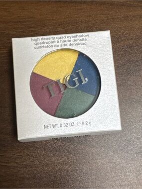 TIGI Vibrant Quad Eyeshadow Palette - Yellow, Blue, Green, Burgundy